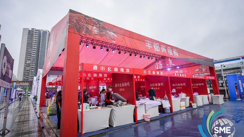 灯箱制作与喷绘：揭秘背后的工艺与步骤**