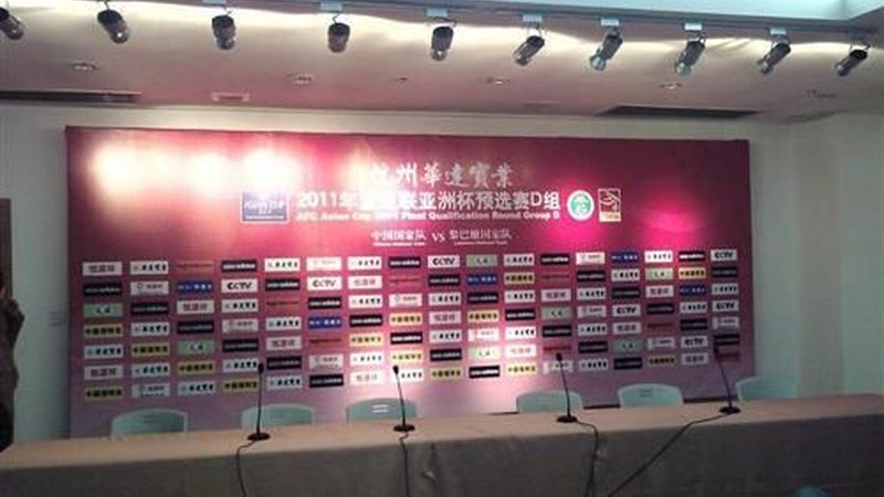 国产UV喷绘写真机：揭秘其背后的技术奥秘与应用场景