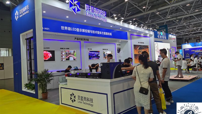 展台搭建：揭秘厂家资质背后的关键要素**