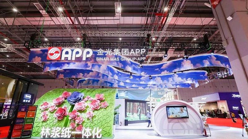 展厅设计则更注重空间布局和实用性，其设计重点包括：